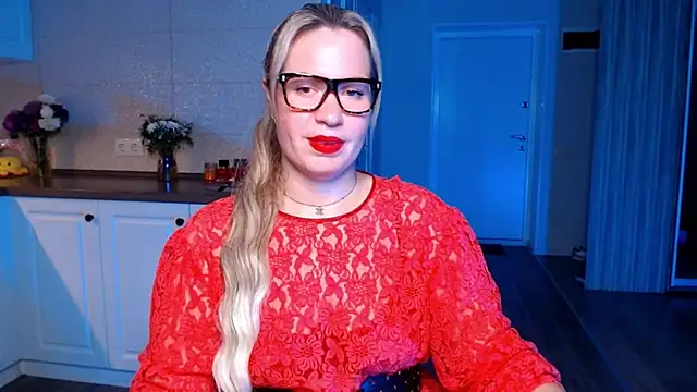 HotTiffani online show from September 23, 3:32 pm