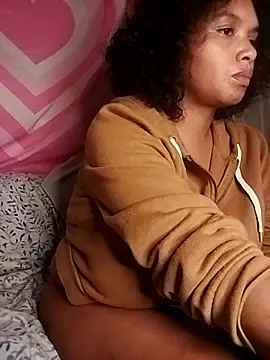 TasteeKitty online show from September 13, 6:54 am