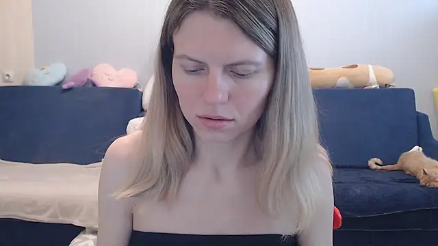 night is dark online show from April 23, 4:31 pm