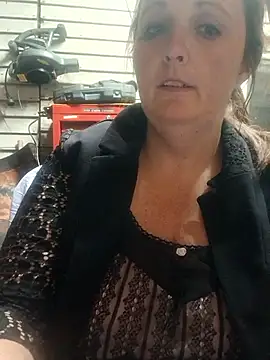 FUNINWV9 online show from October 26, 1:34 am