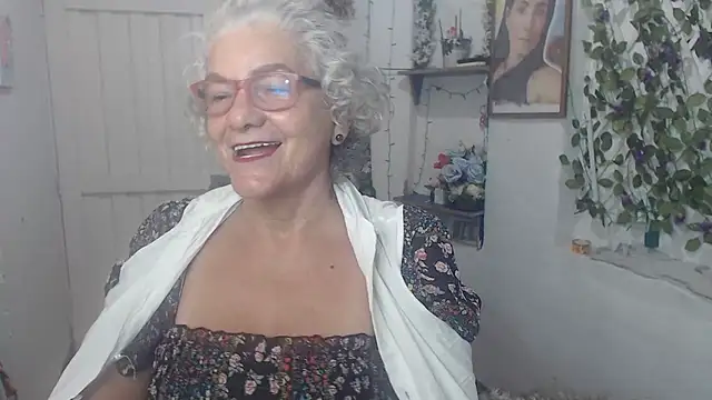 FunnyGrandma online show from October 2, 12:59 am