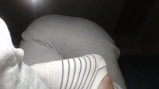 prettyangelsquirt online show from February 6, 12:14 am