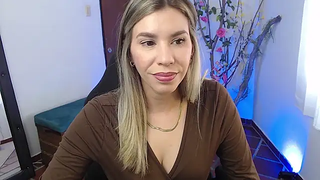 ms sofia x online show from October 16, 4:31 pm