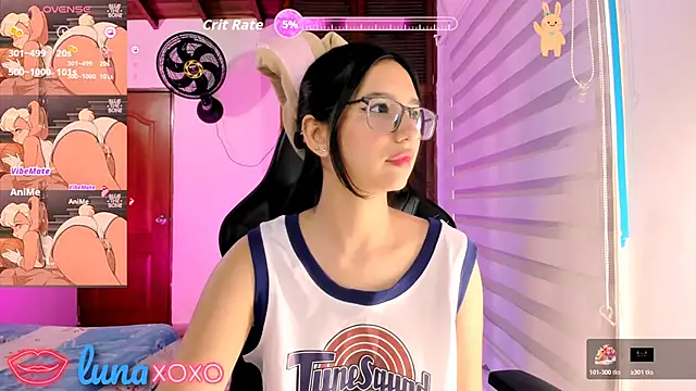 Luniverse online show from October 31, 5:06 pm