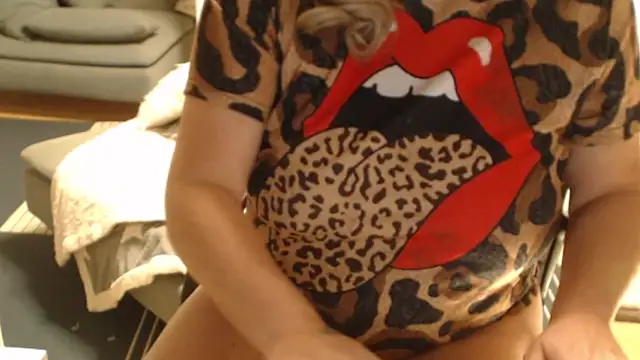 KimMitchelli online show from January 31, 10:30 pm