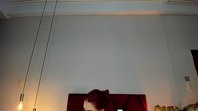 JupiteFox online show from February 4, 1:30 am