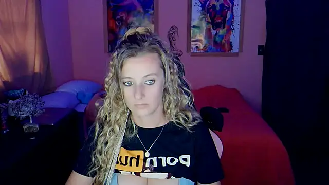 AsiaGoesPro online show from December 18, 6:56 pm