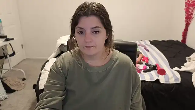 magicsparkles online show from April 16, 3:18 am