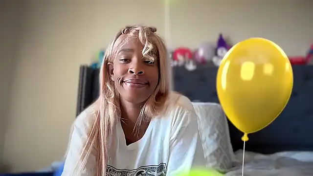 Cum2Charm online show from April 8, 5:48 pm