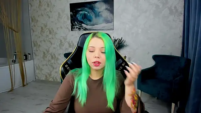 EnergyBunny 1 online show from February 25, 7:34 pm