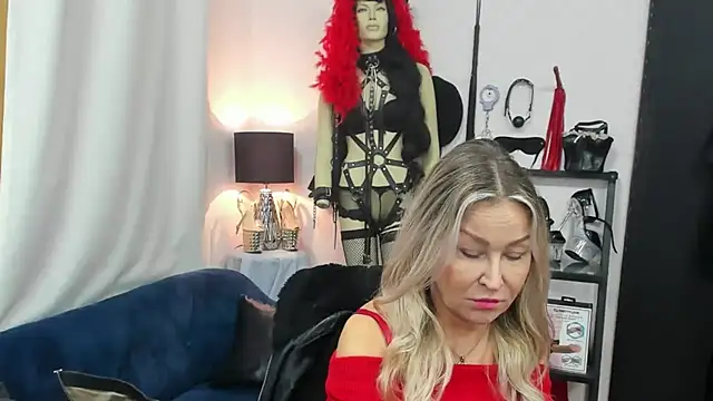 crystaLUX online show from October 27, 5:58 am