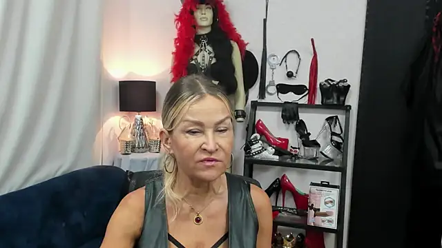 crystaLUX online show from September 11, 4:35 am