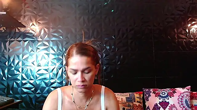 PINK  LOLA1 online show from February 17, 12:21 am