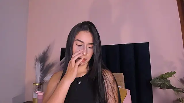 Christy Sea online show from March 7, 12:45 pm