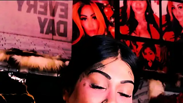 indian dreamgirl online show from June 7, 10:44 am