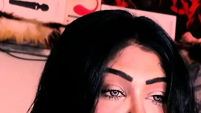 indian dreamgirl online show from November 22, 8:11 pm