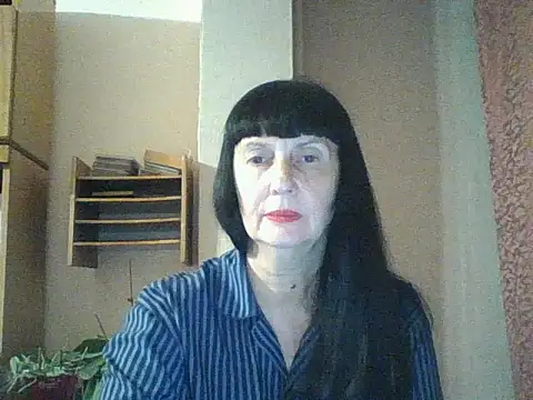 MelanyBanks online show from November 27, 7:28 pm