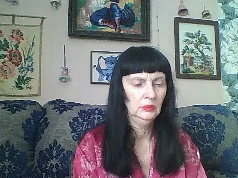 MelanyBanks online show from February 3, 8:52 am