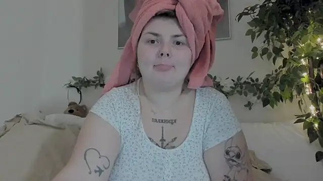 Eva Shameless online show from November 13, 6:18 pm