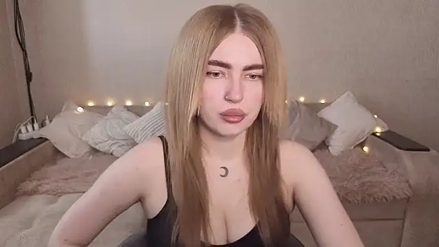 ViolettaLopez online show from June 8, 11:22 am