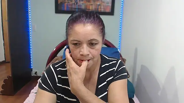 sexytitshot126 online show from November 29, 3:32 am