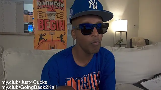 boomboomr00m online show from March 20, 1:32 am