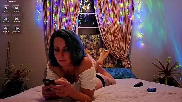 BEASTintheBEAUTY online show from October 15, 6:43 pm