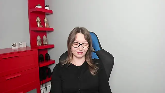 Cookie zoe online show from December 3, 8:06 am