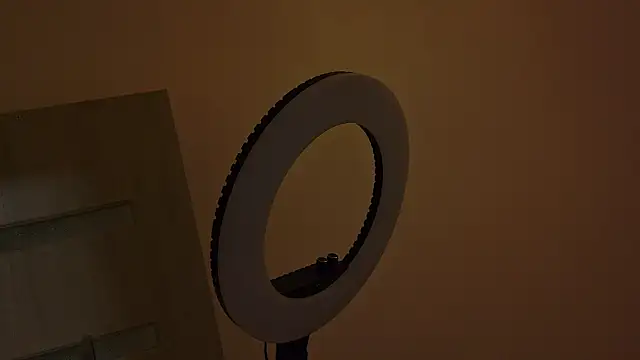 itsmekarina online show from March 30, 2:16 pm