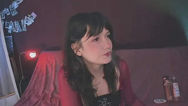 juby yuby online show from February 8, 12:20 pm