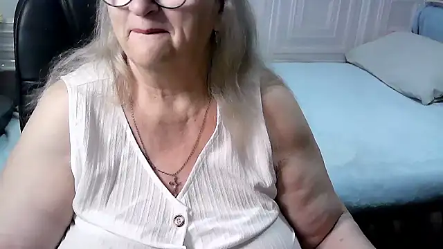 LolkaAlyss online show from March 8, 6:17 am