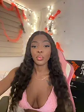 Vane Rossee online show from October 3, 11:32 pm