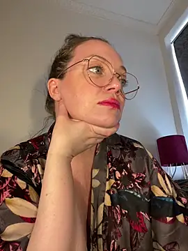 FemDom RubyKnightXXO online show from April 14, 3:12 pm