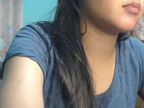 NancyRuvi online show from October 3, 5:18 pm