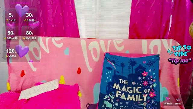 CiaraaSweet online show from October 17, 12:30 pm