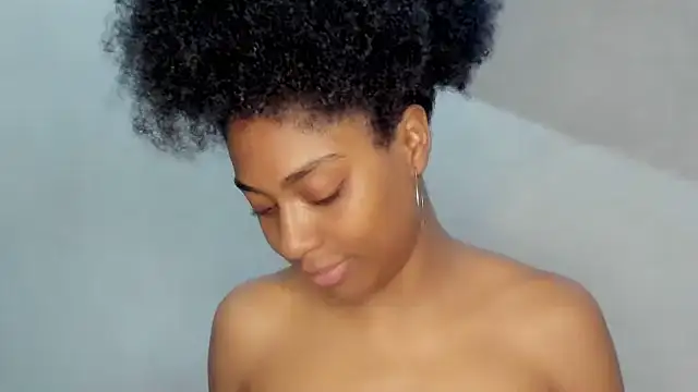 thaimy  online show from September 10, 11:16 pm