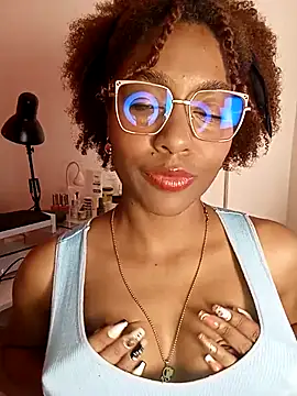 thaimy  online show from March 24, 3:23 am