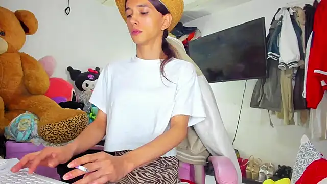 Lawrncesofiets online show from November 16, 4:18 pm