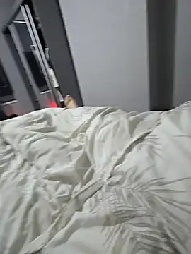 elenaUK online show from November 27, 10:34 pm