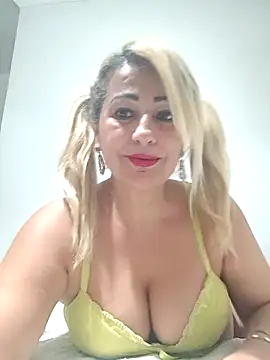 vivifernades online show from April 16, 10:04 am