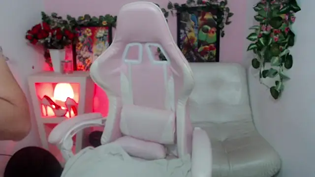 stepmother 105 online show from September 29, 8:03 pm