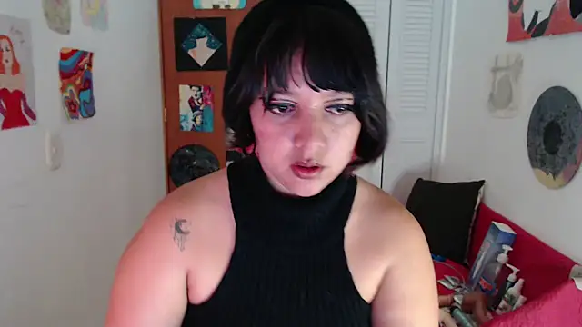 soynanabela28 online show from September 11, 12:33 am