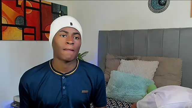 Aland Criss online show from November 9, 4:47 pm