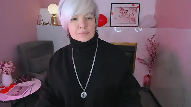 CarmenSoft online show from February 16, 8:30 pm