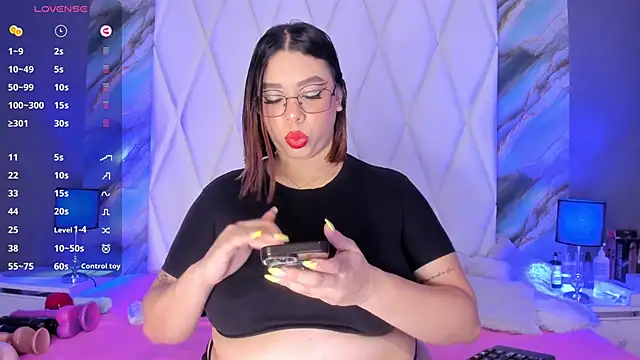 DanniaMonroee online show from March 12, 12:08 pm