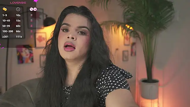 artechloe online show from November 19, 7:03 pm