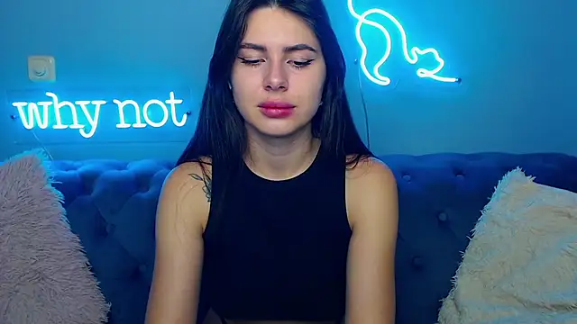 ViollinaLove online show from October 4, 4:51 am