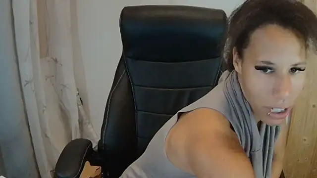 AaliyahHarris online show from September 27, 6:04 pm