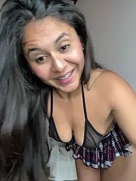 pleasureMyAss- online show from April 14, 6:30 pm