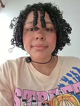 Electric bae online show from March 22, 1:39 pm